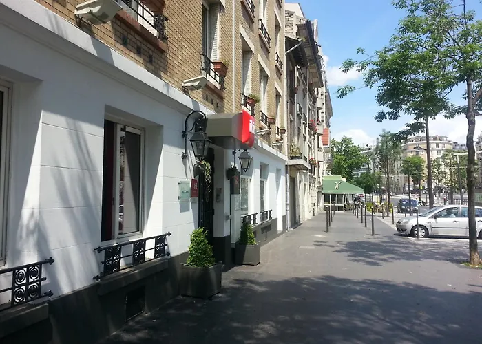 Ibis Daumesnil Porte Doree Parigi